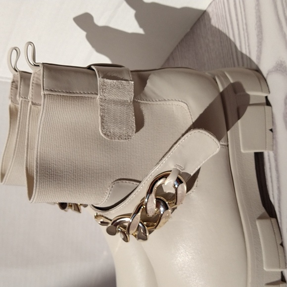 Rachel Zoe Lyra Chelsea Combat Ankle Boots - Picture 12 of 13